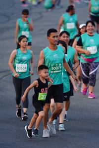 BIB: 50534, 50079, 201
                            <button type="button" onclick="openModal(10522849)" class="btn btn-primary btn-sm float-right btn-popup" data-toggle="modal" data-target=".modal-high-quality">
                        <i class="fas fa-shopping-cart"></i> Add to Cart
                    </button>
                                            <button type="button" onclick="isThisMe(10522849, true)" class="btn btn-success btn-sm float-right btn-popup btn-isme hidden" data-toggle="tooltip" data-placement="bottom" title="นี่คือรูปของคุณใช่ไหม คลิกที่นี่เพื่อเอาเข้าอัลบั้ม">
                        <i class="fas fa-plus"></i> Add to album
                    </button>
                    <button type="button" onclick="isThisMe(10522849, false)" class="btn btn-warning btn-sm float-right btn-popup btn-isnotme hidden">
                        <i class="fas fa-ban"></i> Remove from album
                    </button>